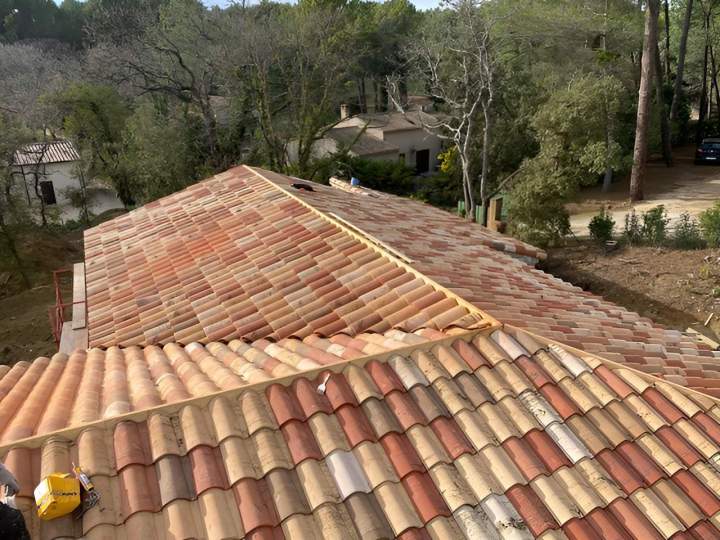 Travaux de couverture Saint-Paul-Trois-Châteaux