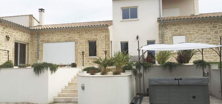 Aménagement extérieur Saint-Paul-Trois-Châteaux 