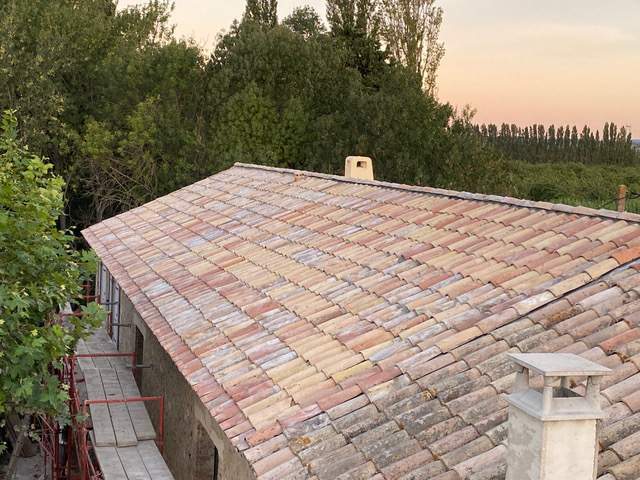 Un service complet pour une toiture propre et saine.