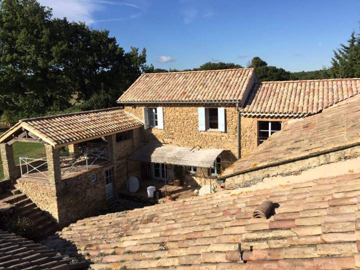 Remplacement de toit en tuile Saint-Paul-Trois-Châteaux